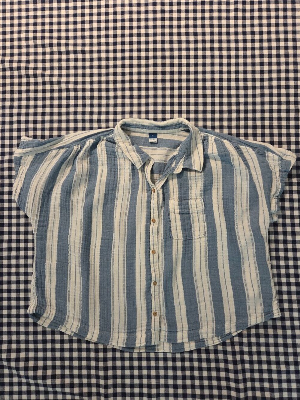 Old Navy Cropped Boxy Button-Up